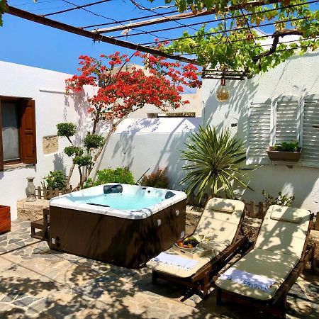 Avli Traditional Home With Private Jacuzzi Hersónissos Extérieur photo