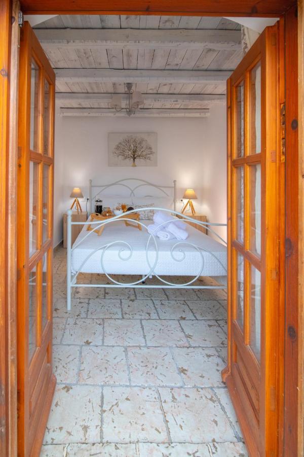 Avli Traditional Home With Private Jacuzzi Hersónissos Extérieur photo