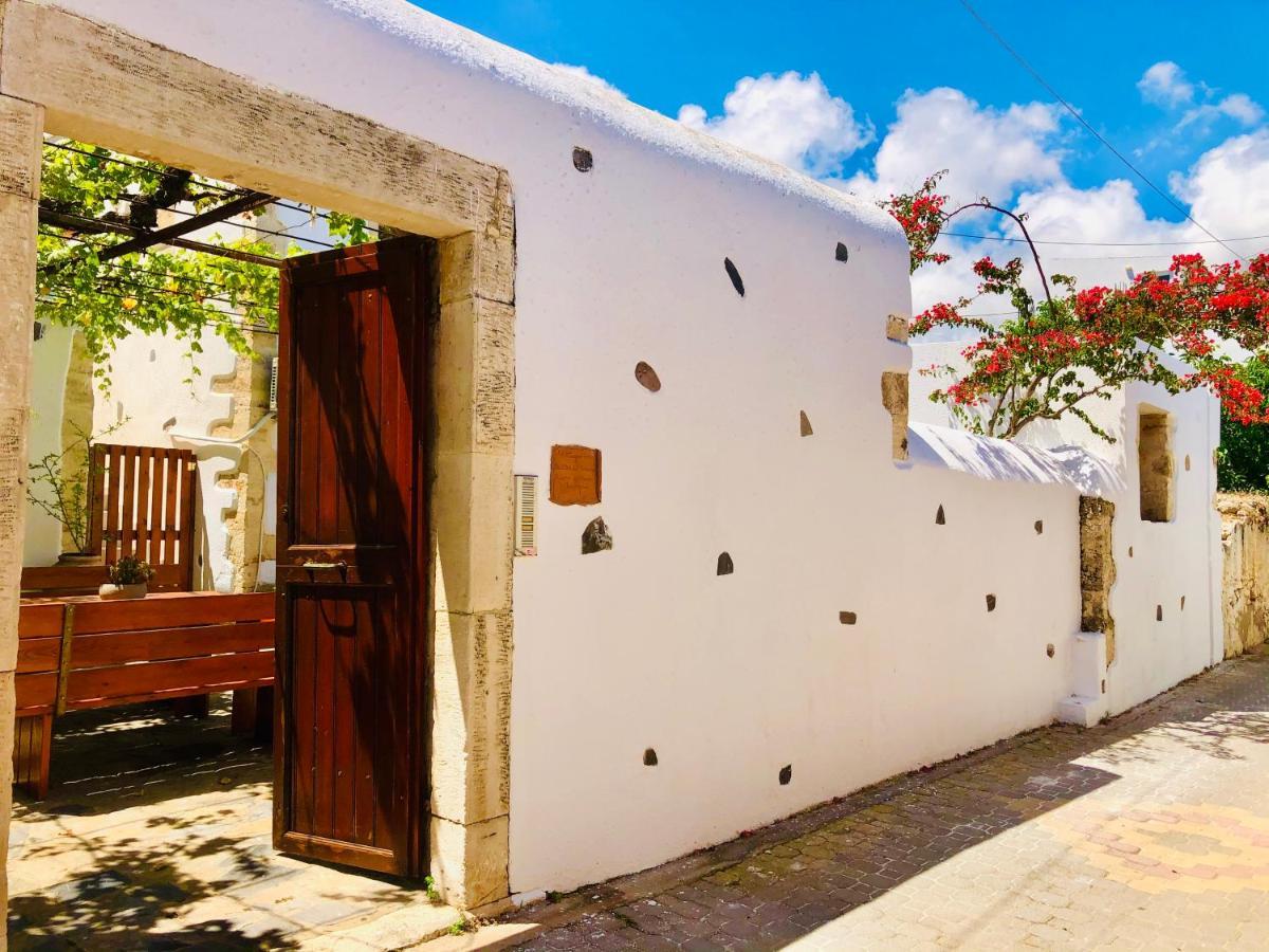 Avli Traditional Home With Private Jacuzzi Hersónissos Extérieur photo