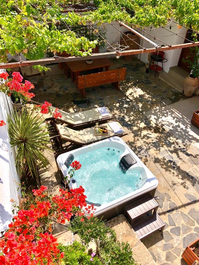 Avli Traditional Home With Private Jacuzzi Hersónissos Extérieur photo