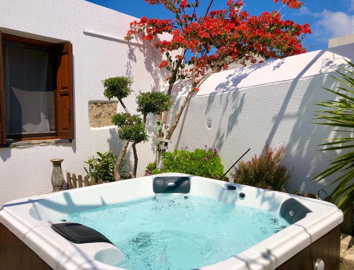 Avli Traditional Home With Private Jacuzzi Hersónissos Extérieur photo